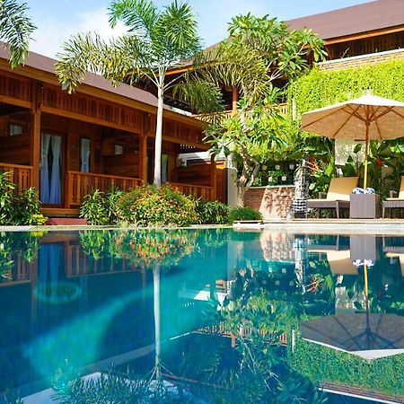 La'Villaris Hotel & Resto Kuta  Dış mekan fotoğraf